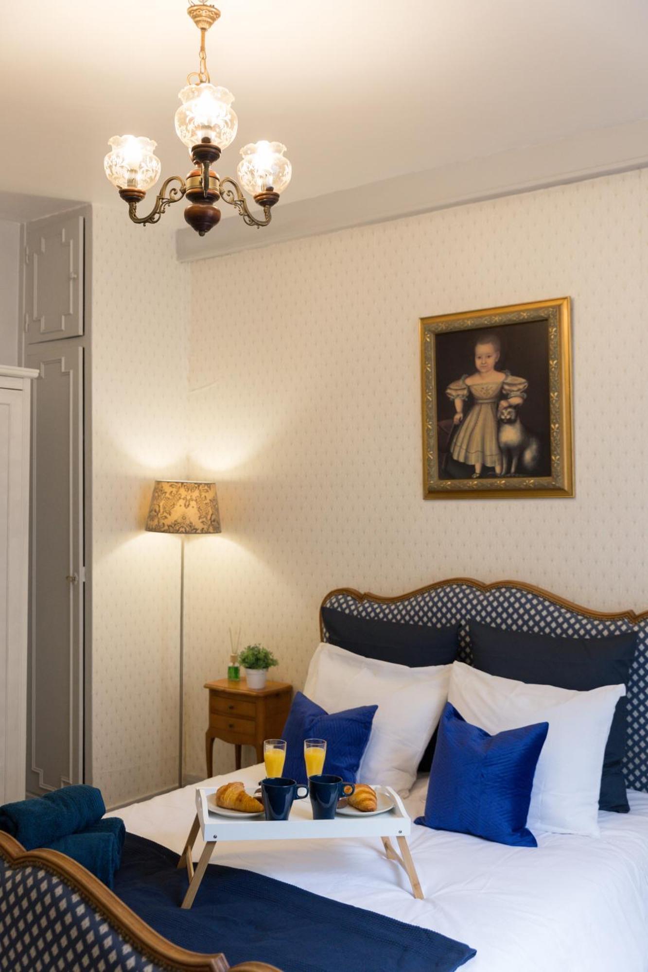 * Le Versaillais*2 min à pied du Château Versailles Esterno foto
